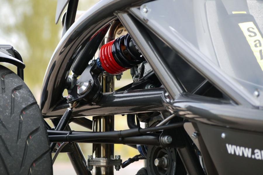 Днище и подвеска Ariel Atom 3 2010 года  (NA) (фото 21 из 31)